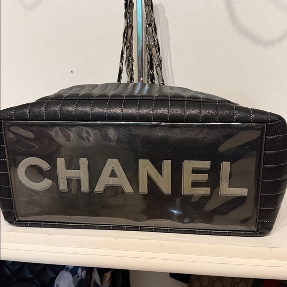 CHANEL Black Leather Tote with Chain Straps - Picture 6 of 10